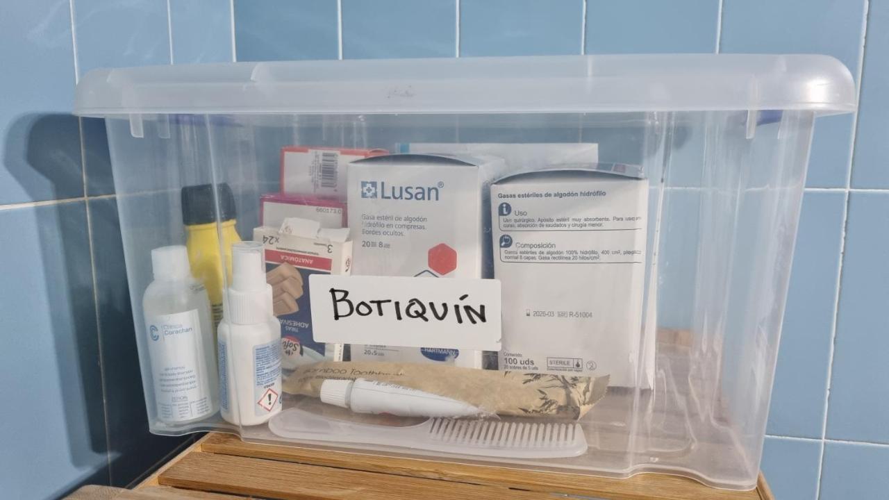 Apartamento familiar con piscina y wifi L' Escala Esterno foto